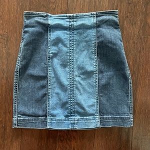 PacSun Multi Colored Jean Skirt. Size 24